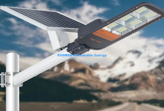 Yüksek yol, yürüyüş yolları Güneş enerjisiyle çalışan Sokak Işıkları Su geçirmez Ip67 300w 400w 500w Led Güneş Sokak Lampası